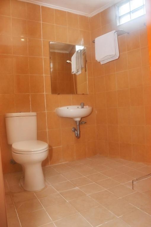Plaza Hotel Harco Mangga Dua Джакарта Екстериор снимка