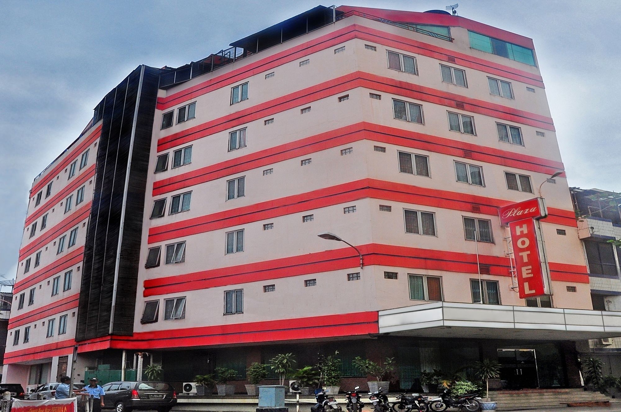 Plaza Hotel Harco Mangga Dua Джакарта Екстериор снимка